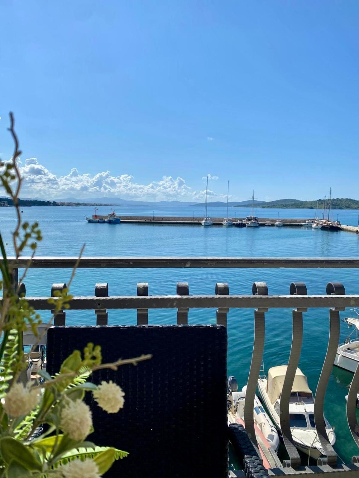 Villa Adria Vodice Exterior photo
